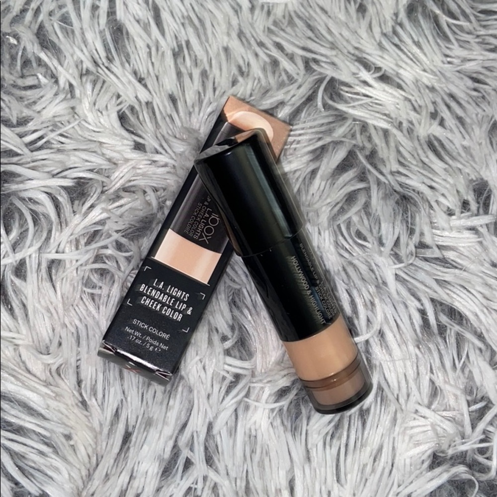 Smashbox  L.A. Lights Lip & Cheek Color - HOLLYWOOD & HIGHLIGHT - Picture 2 of 5